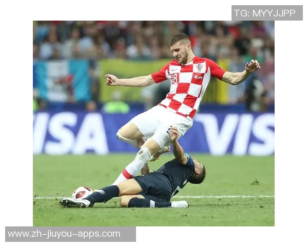 法国与克罗地亚决赛精彩回顾与赛后分析揭示足球魅力与激情